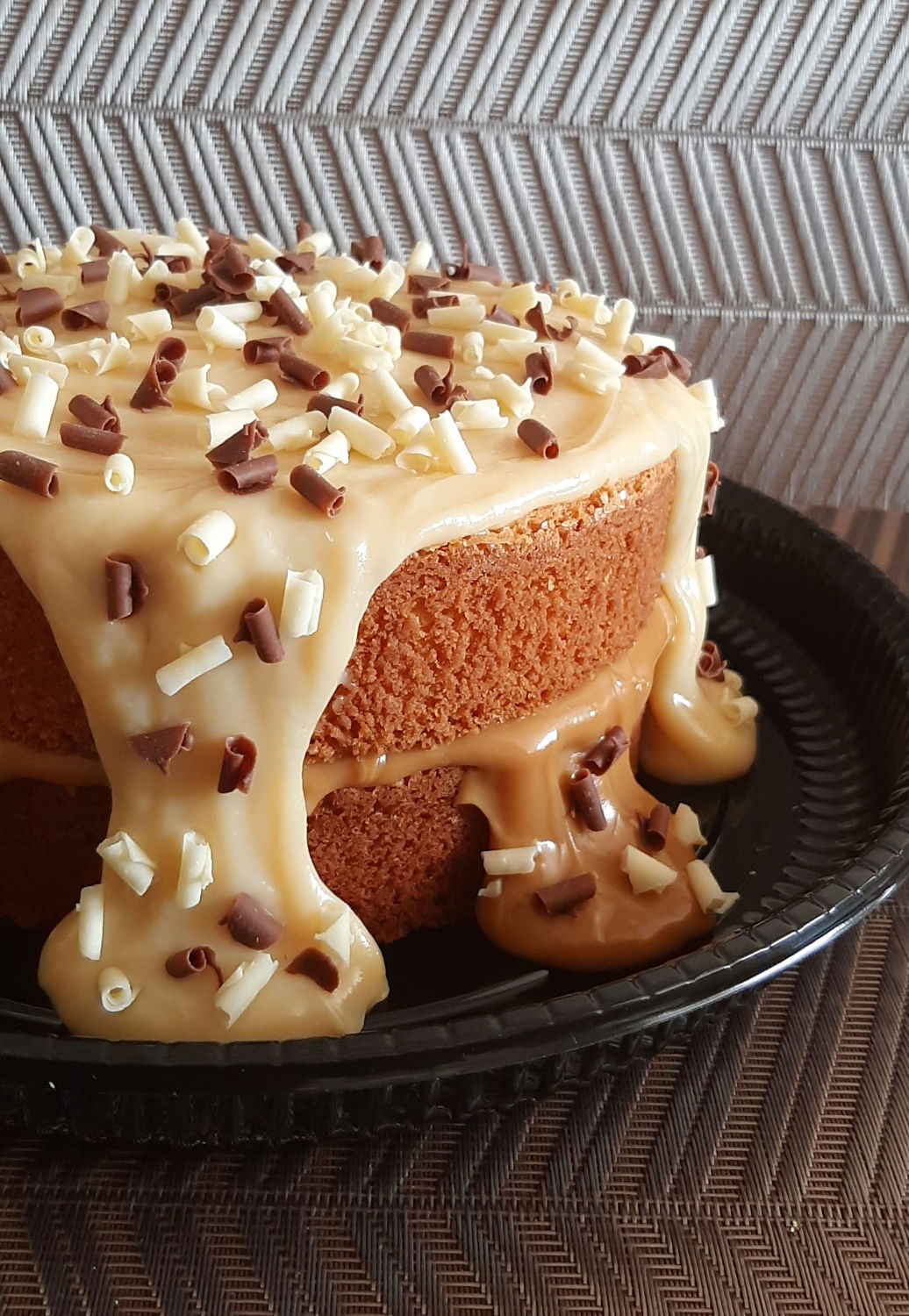 Mini Bolo Brancawnie 2 andares 15cm