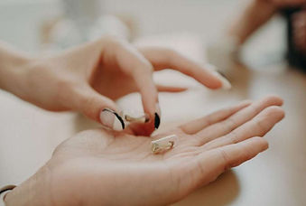 Hand-Microdose.jpg