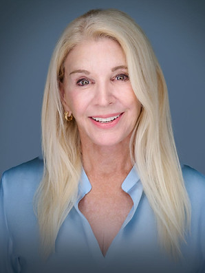 Lynn Tress _edited.jpg