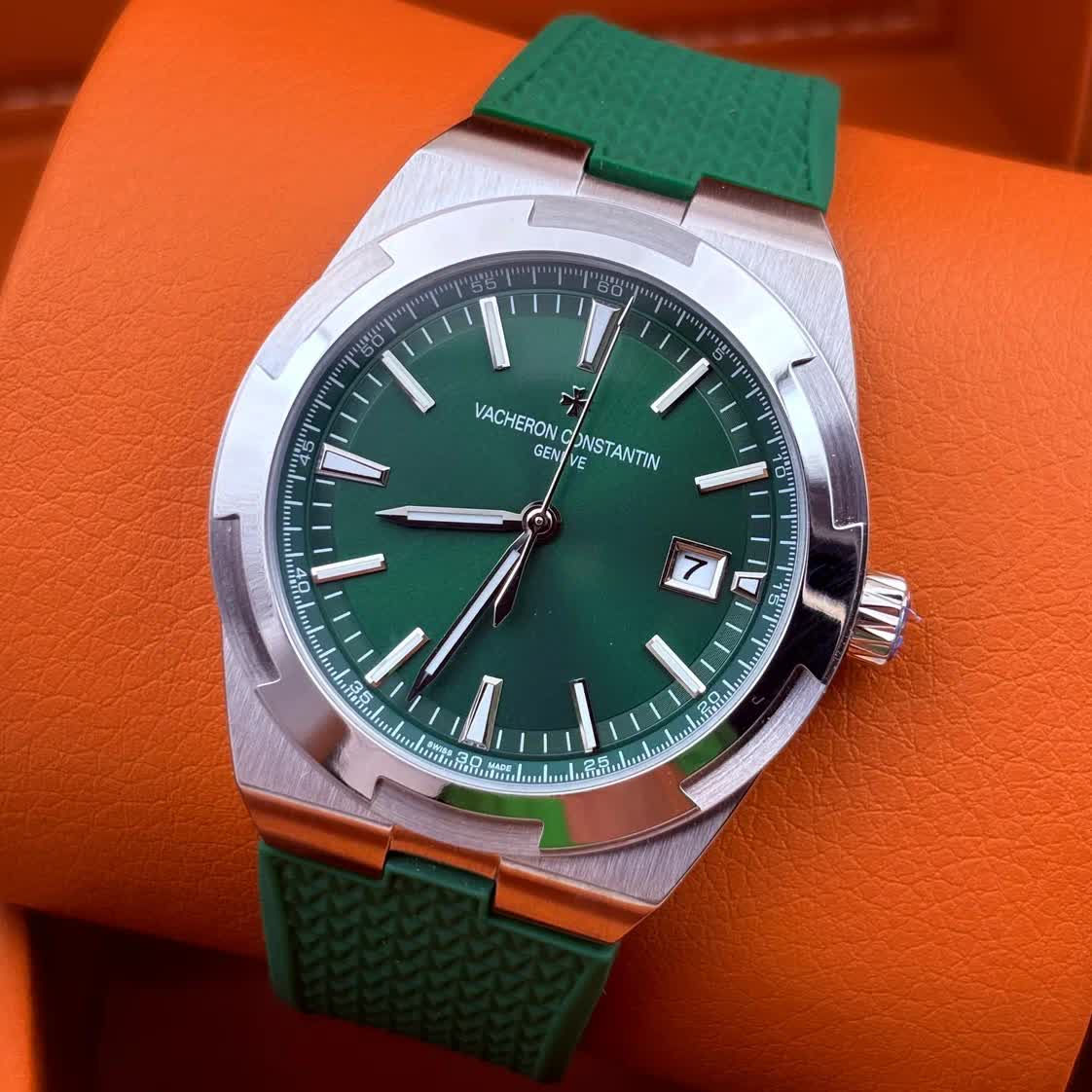 Vacheron Constantin OVERSEAS С (код 164-16)