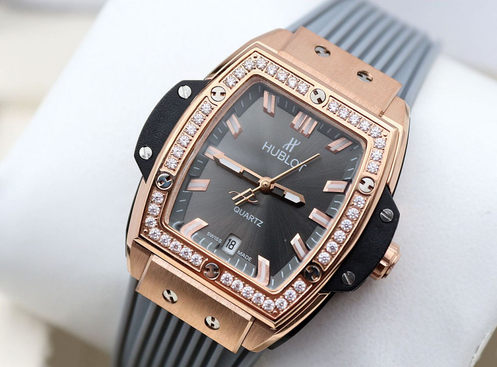 HUBLOT SPIRIT OF BIG BANG KING DIAMONDS код (714)