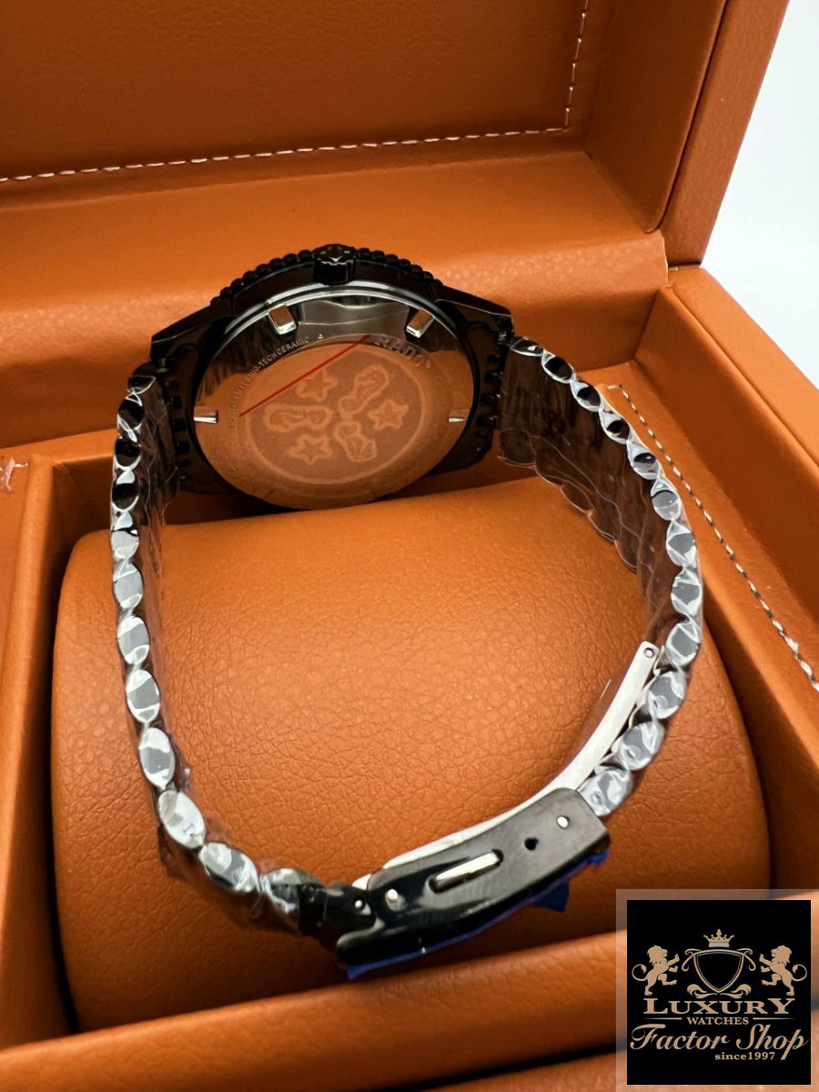 Миниатюра: Rado Captain Cook (код 820)