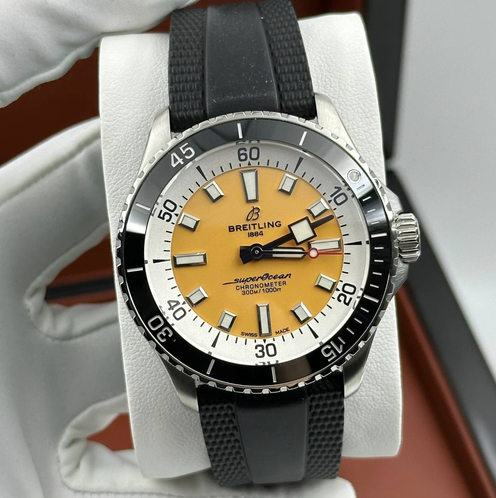 BREITLING Superocean (код 373-20)