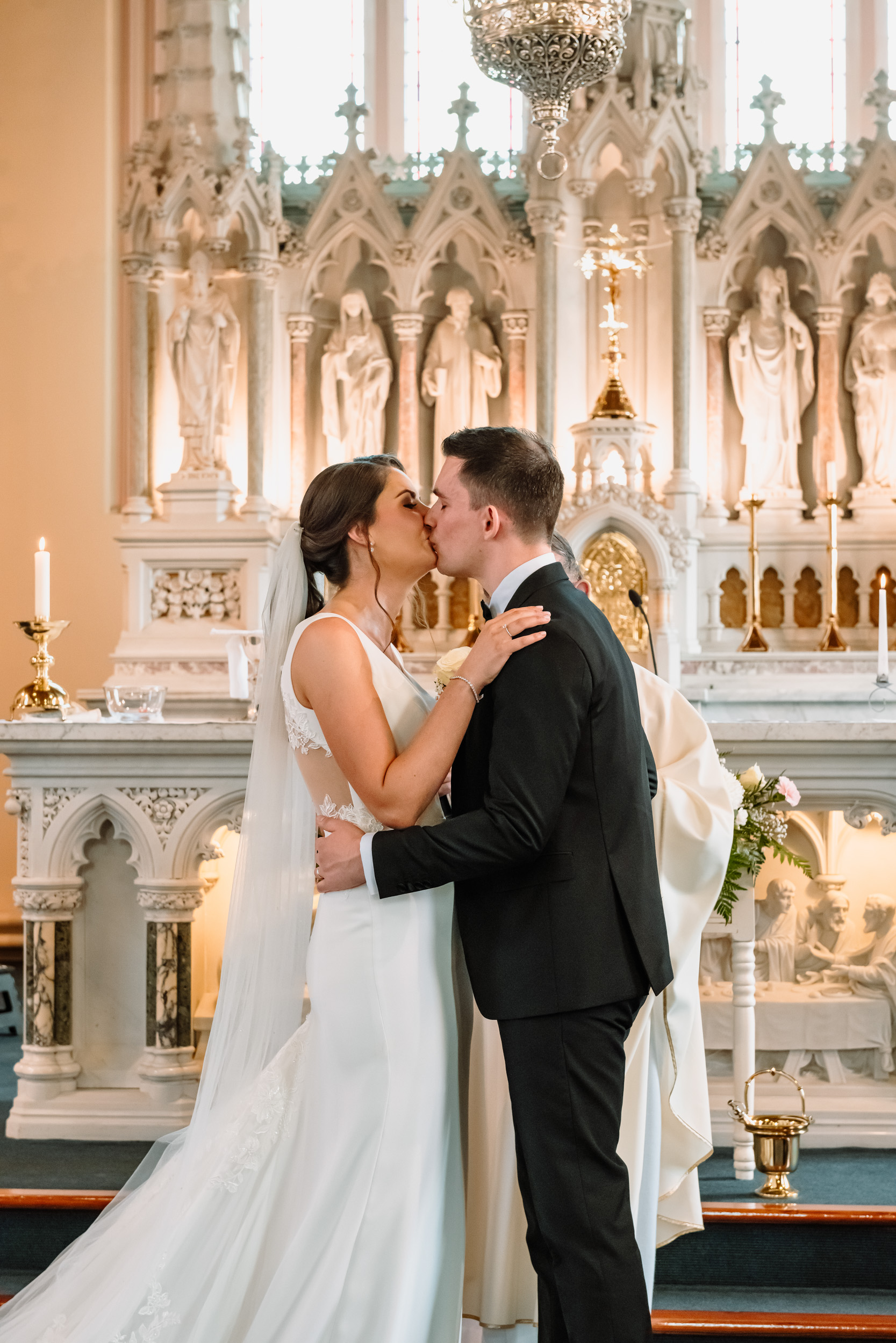 Kellie & Daryl_Previews_-44.JPG