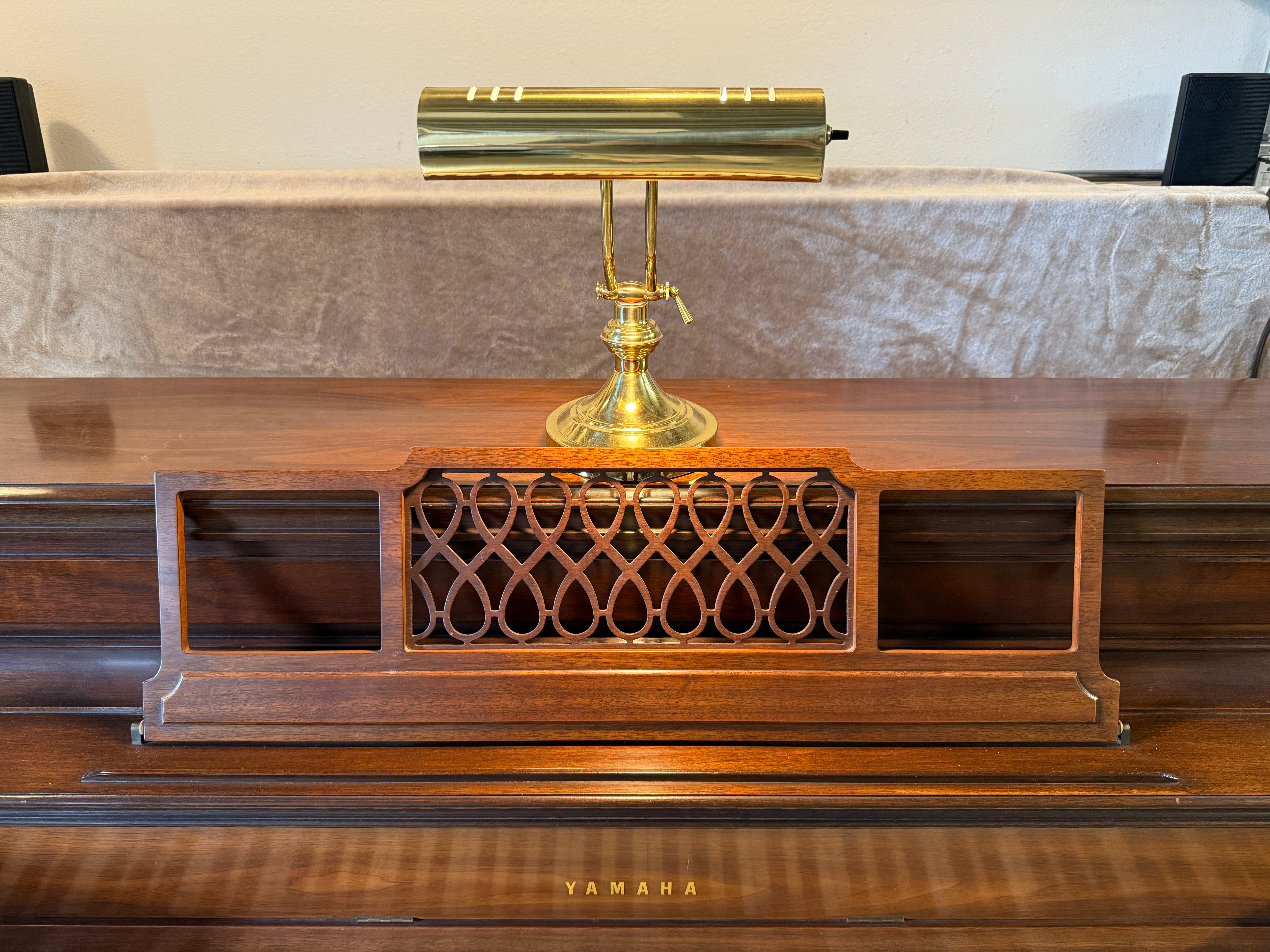 Single Bulb Piano Light