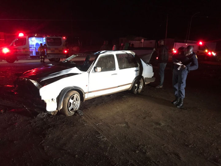 THREE INJURED IN ROLLOVER