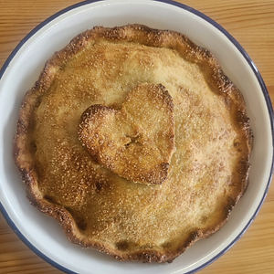 Family Sized Apple Pie