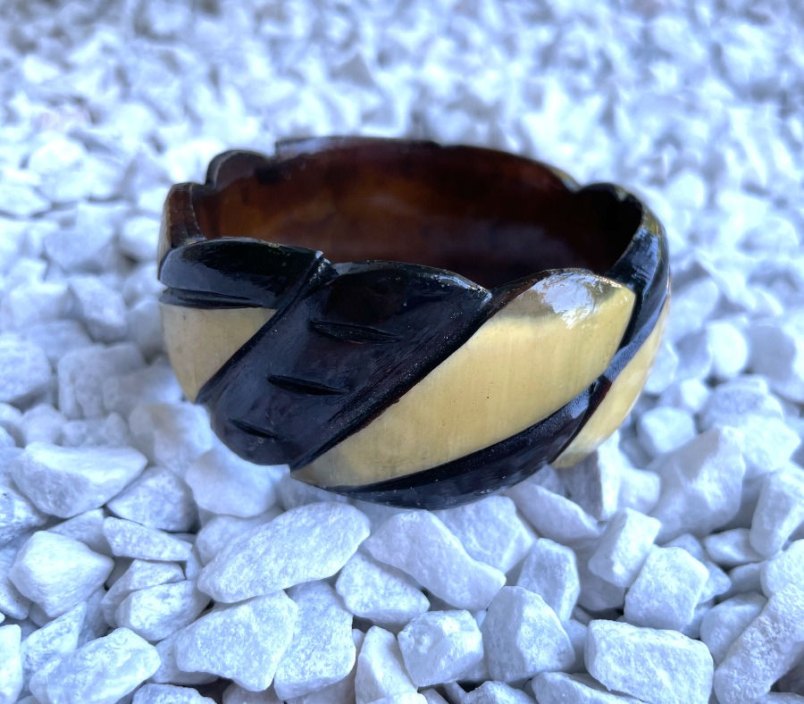 Miniature : Bracelet bois et nacre