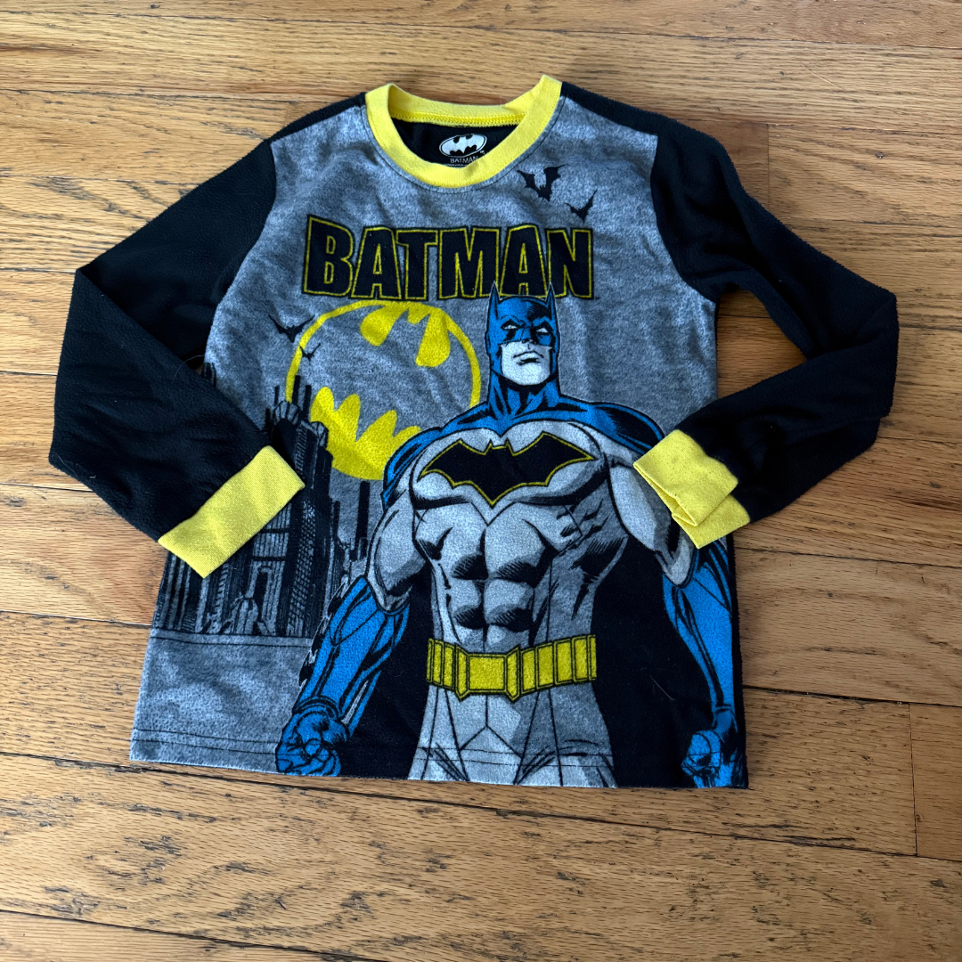 8 Fleece Batman Long Sleeve