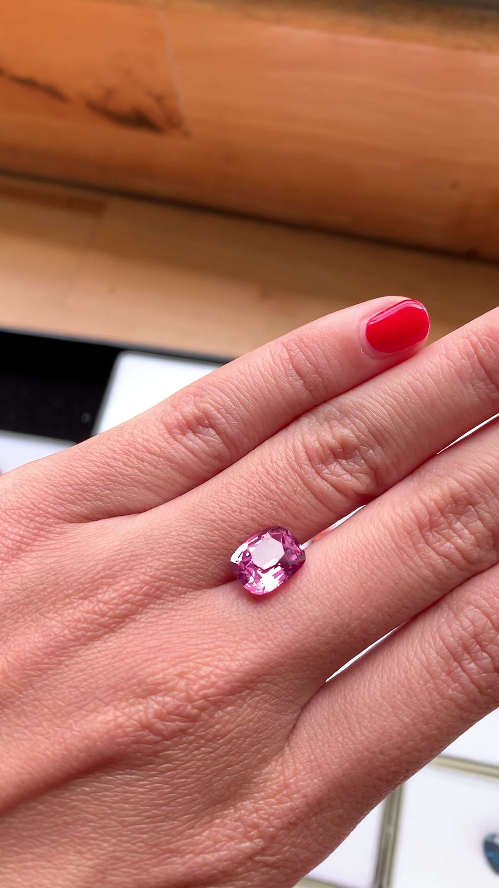 Thumbnail: Pink Sapphire