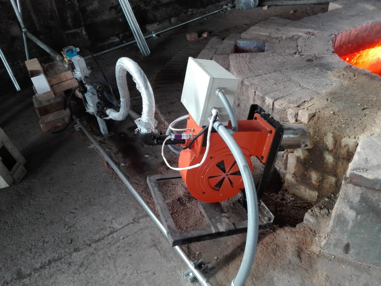 HORNO FUNDICION ALUMINIO 1400 Kg