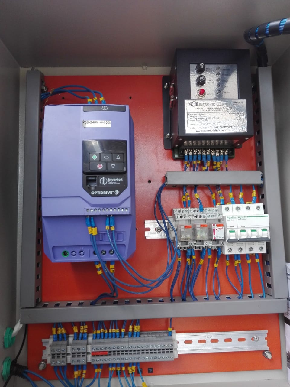 Tablero control quemador con variador