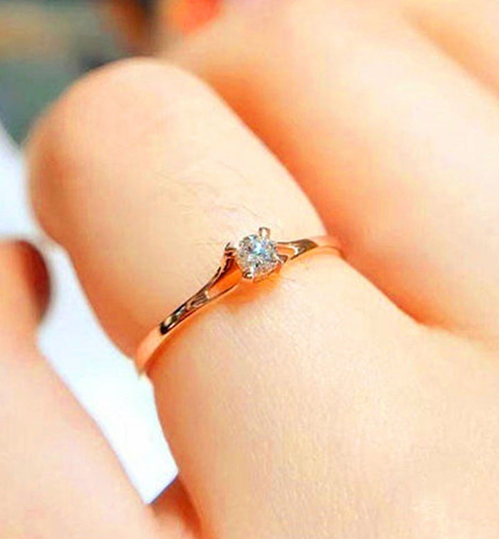 Solitaire cubic zirconia ring