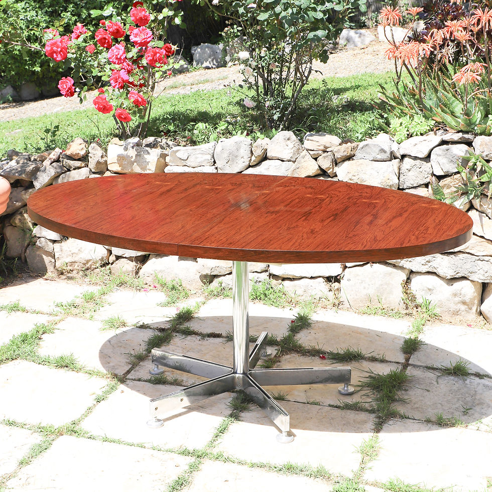 Miniature : Table ovale en palissandre par George Frydman pour Efa 1970