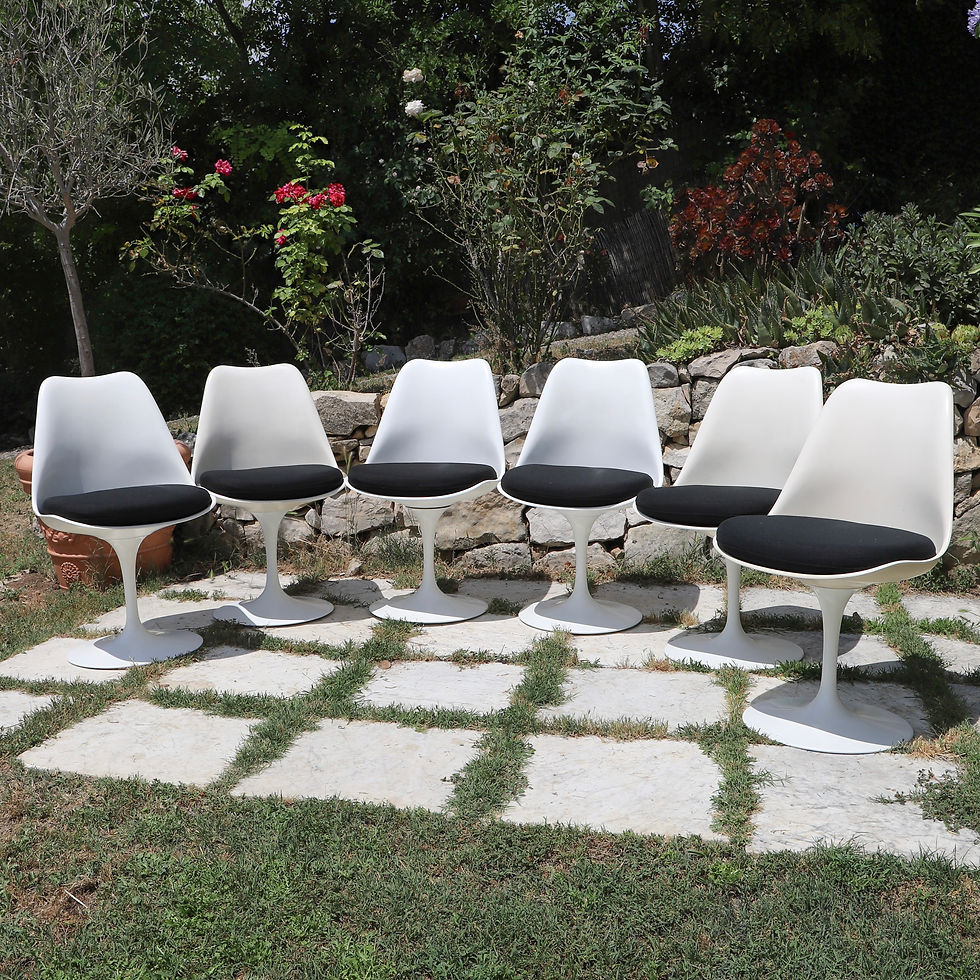 Miniature : Chaises Tulip par Eero Saarinen pour Knoll 1970