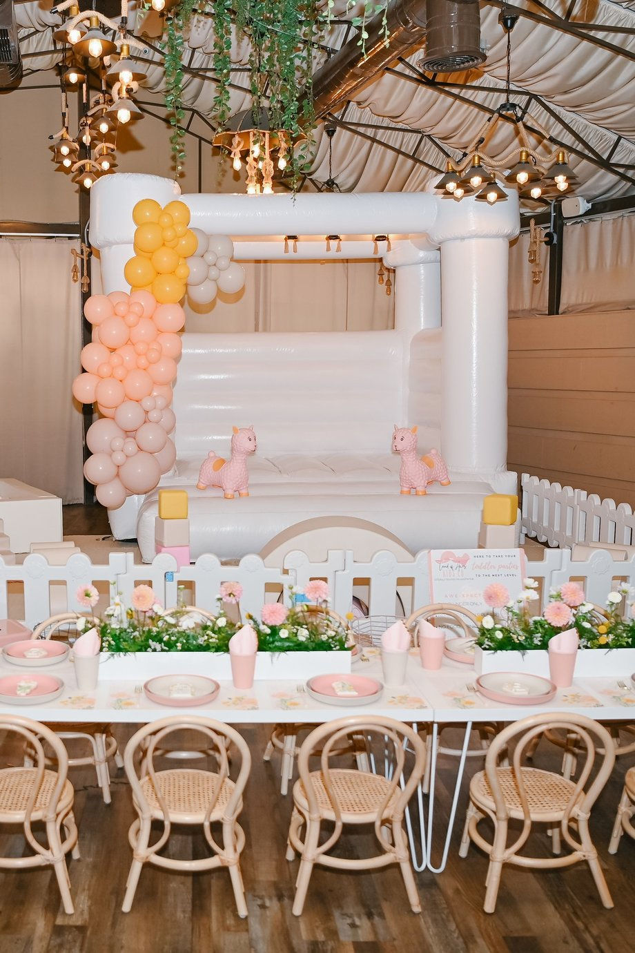 White luxe bounce 2