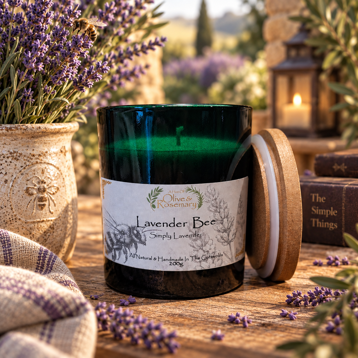 Lavender Bee Candle 200g