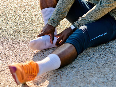 Foot-pain-Plantar-Fasciitis-1169153713.jpg