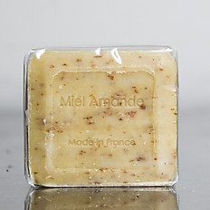 Honey / Almond Soap (La Lavande)