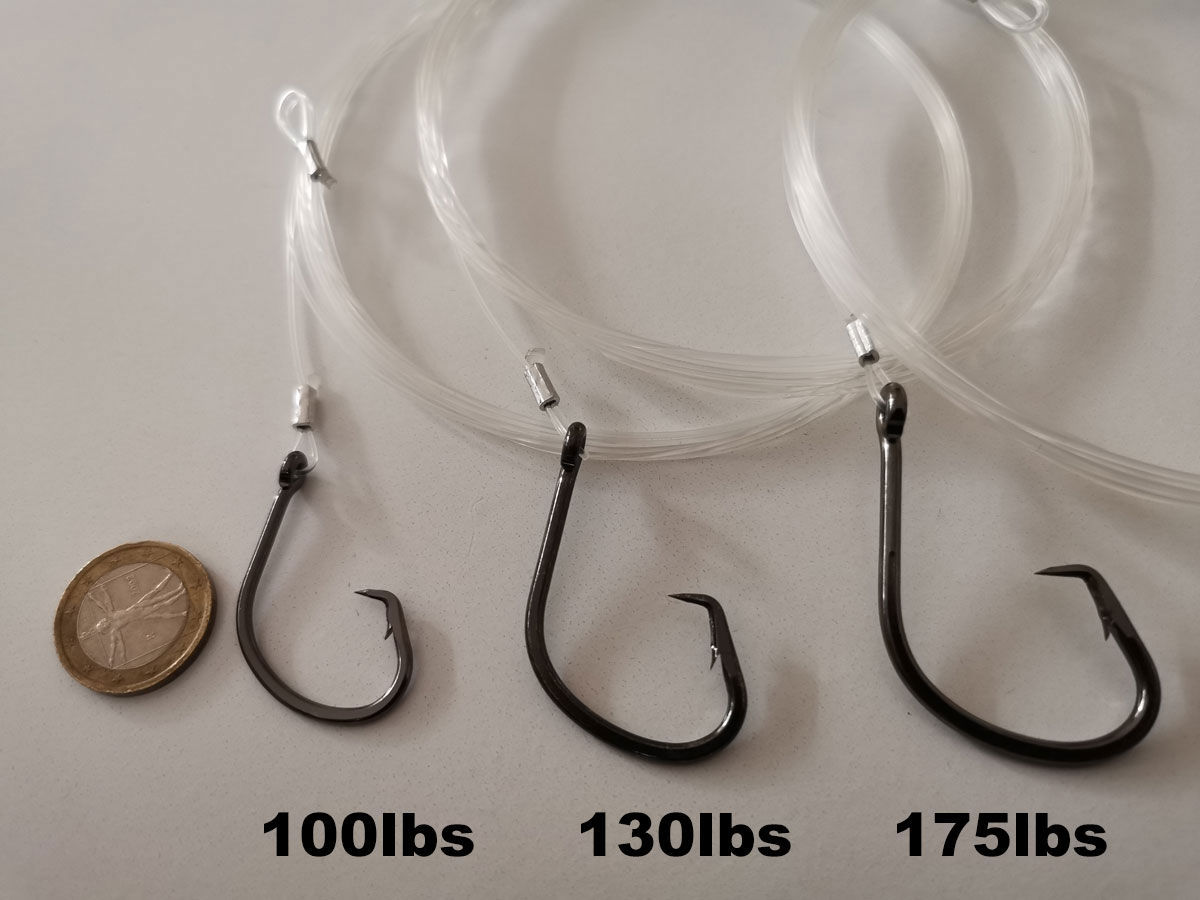 5m Tuna Sufix Fluorocarbon Vorfach inkl. VMC Circle Hook