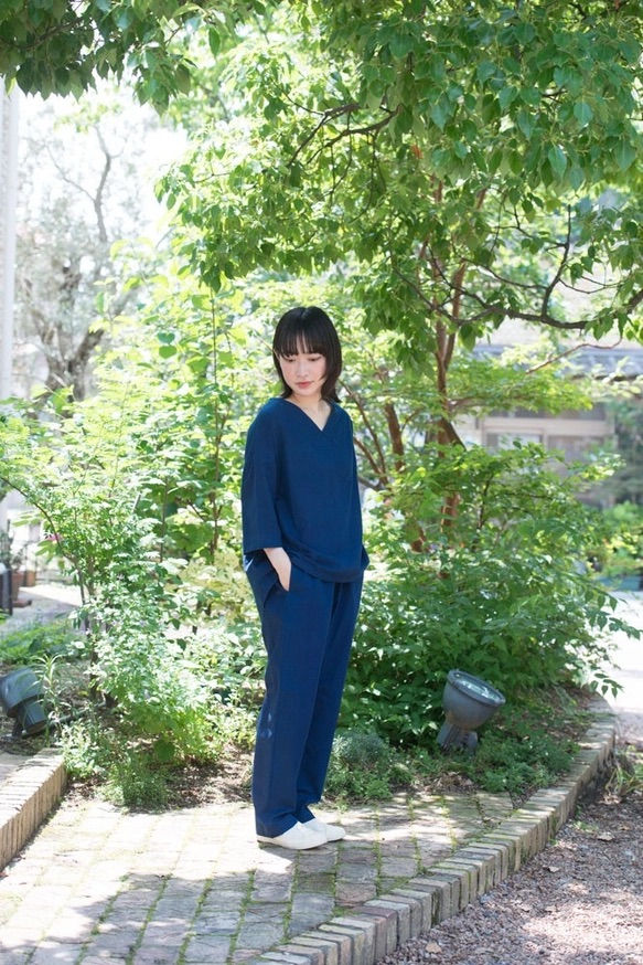 縮圖：有機棉藍染三重紗製褶皺寬鬆褲【附兩側口袋】