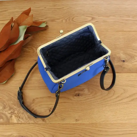 縮圖：日本手作 - 皇家藍帆布斜背包