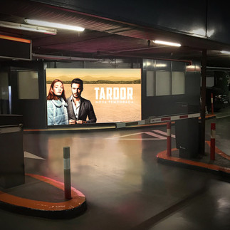 Pantalla parking l'illa