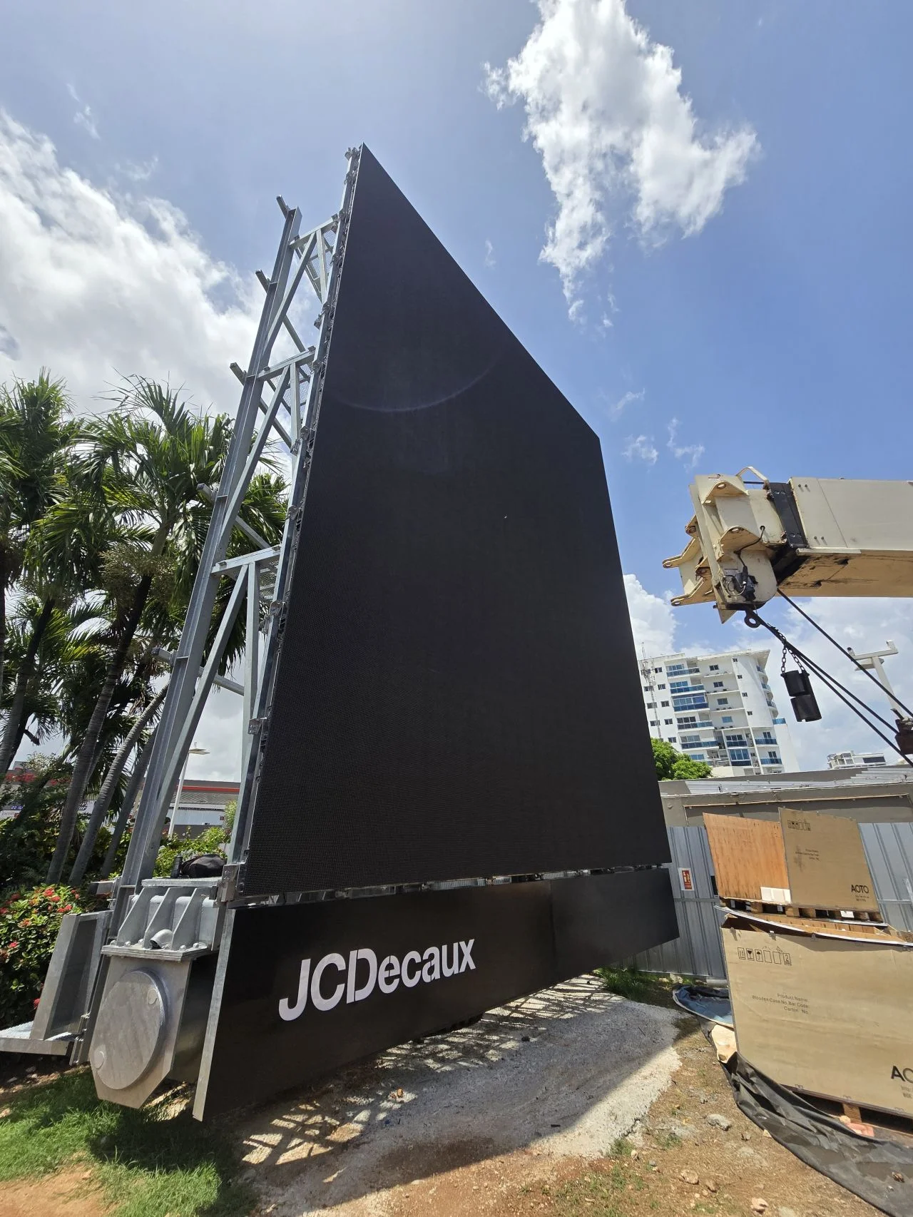 Pantalla en estructura