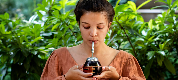 woman-meditating-outdoors-front-view.jpg