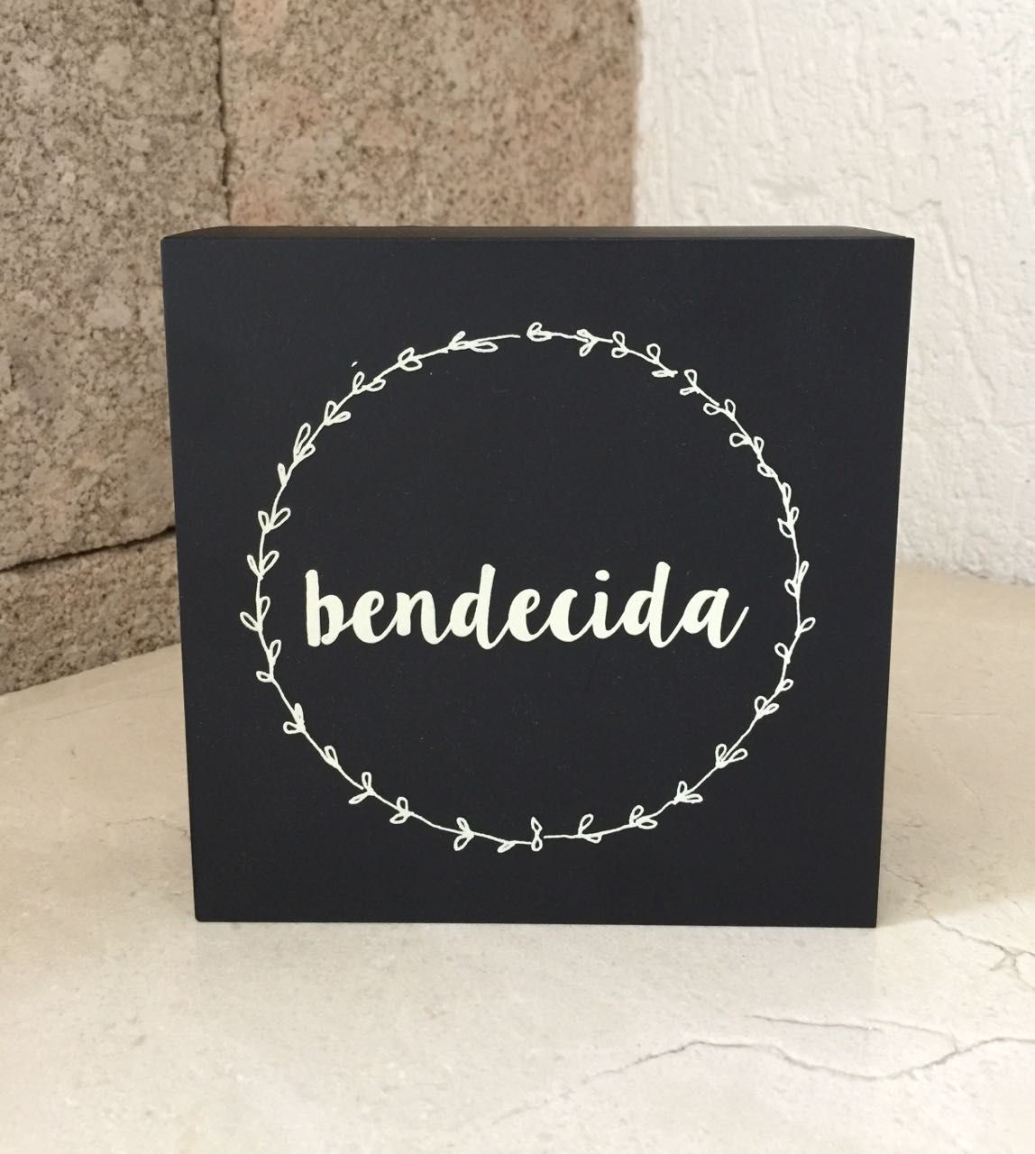 Cuadro decorativo en madera bendecida