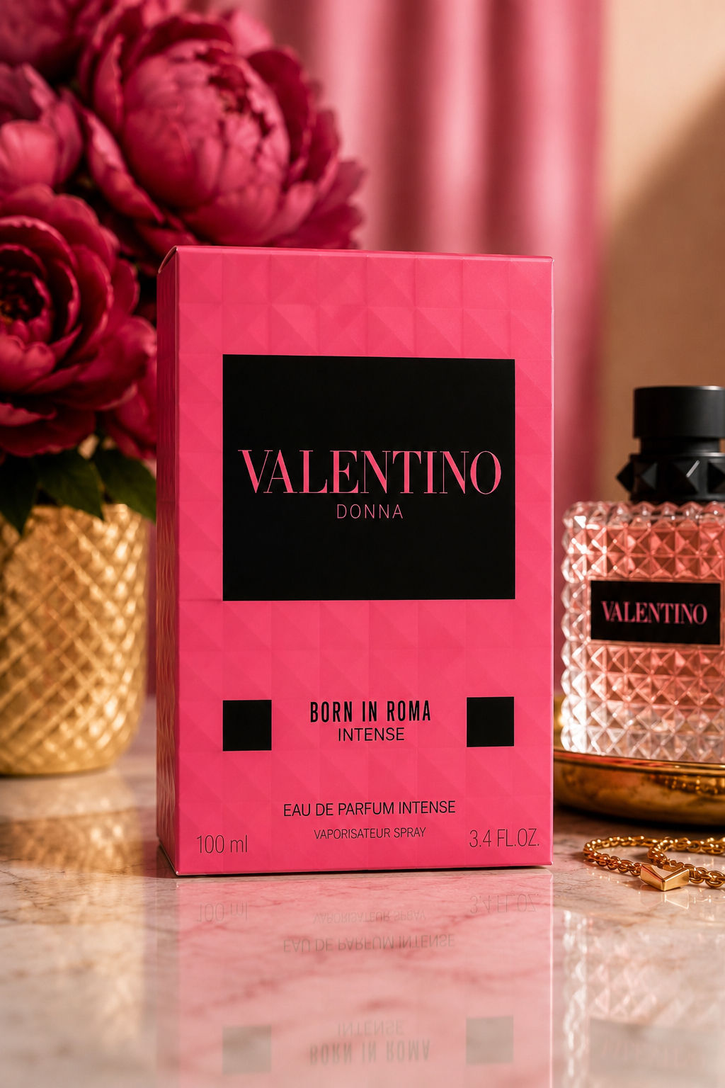 Donna Born in Roma Intense Eau de Parfum (100 mL)