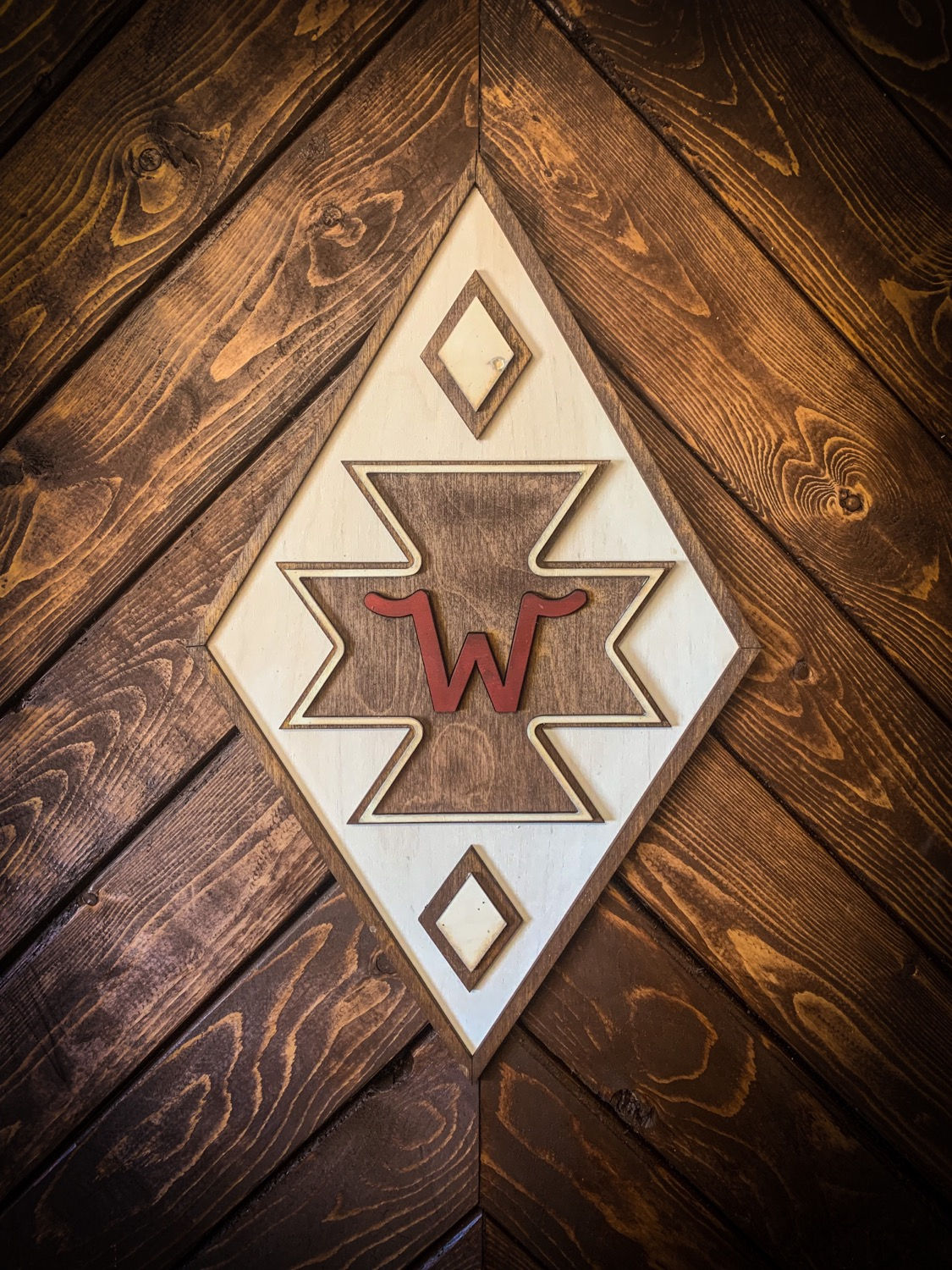 Diamond Custon Brand Sign 