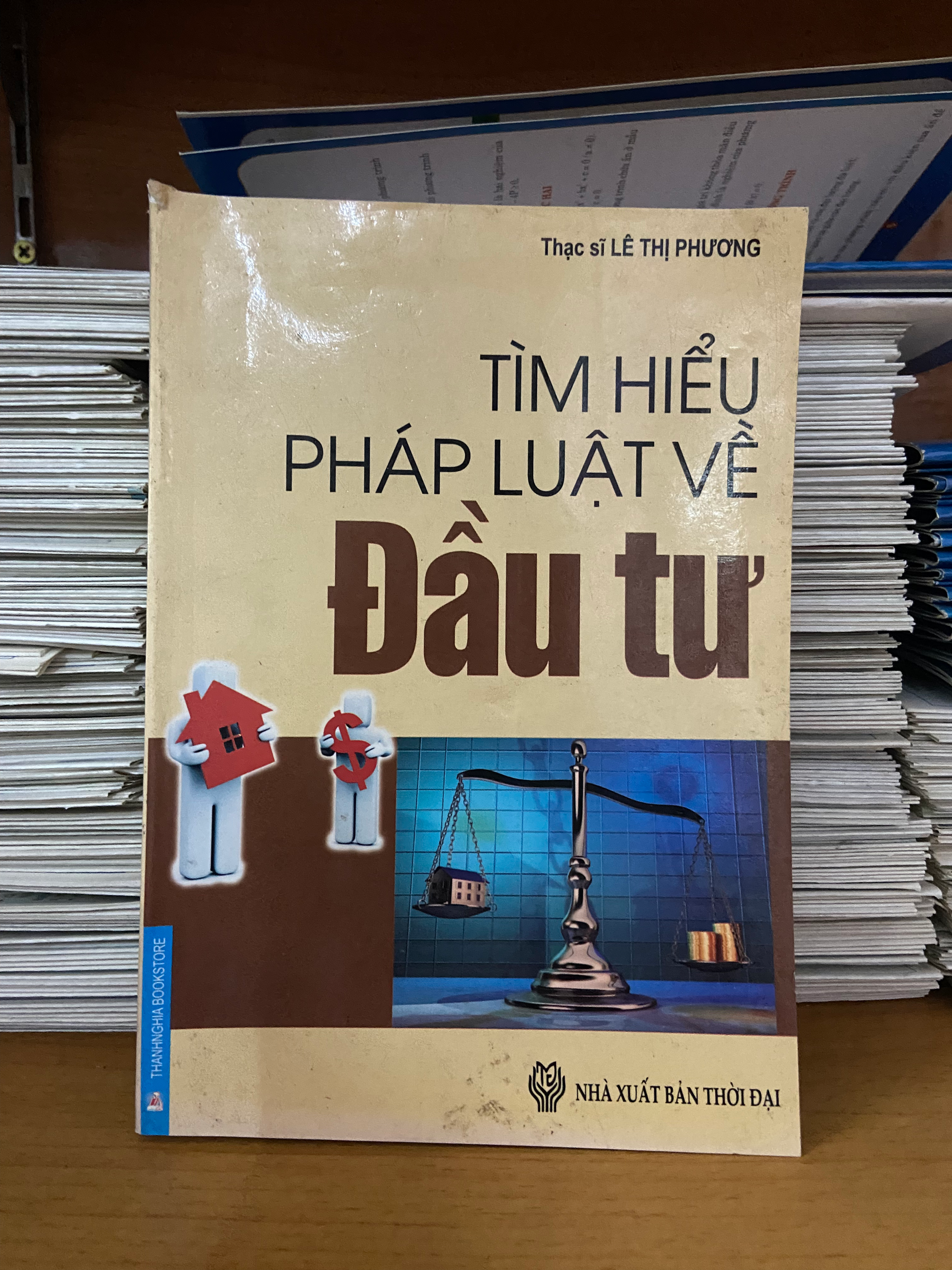 Tìm hiểu pháp luật về đầu tư - Lê Thị Phương