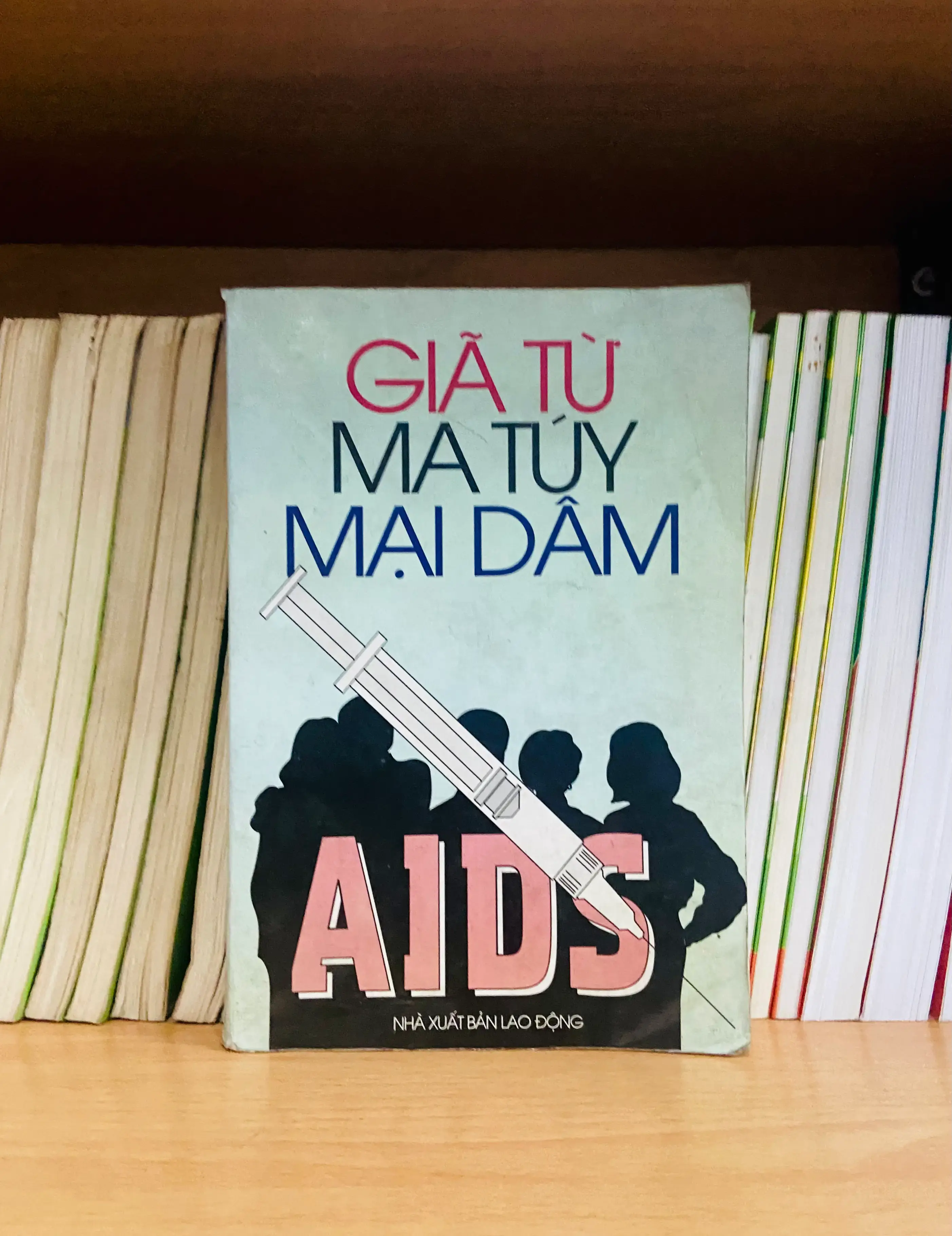 Giã từ ma túy mại dâm AIDS