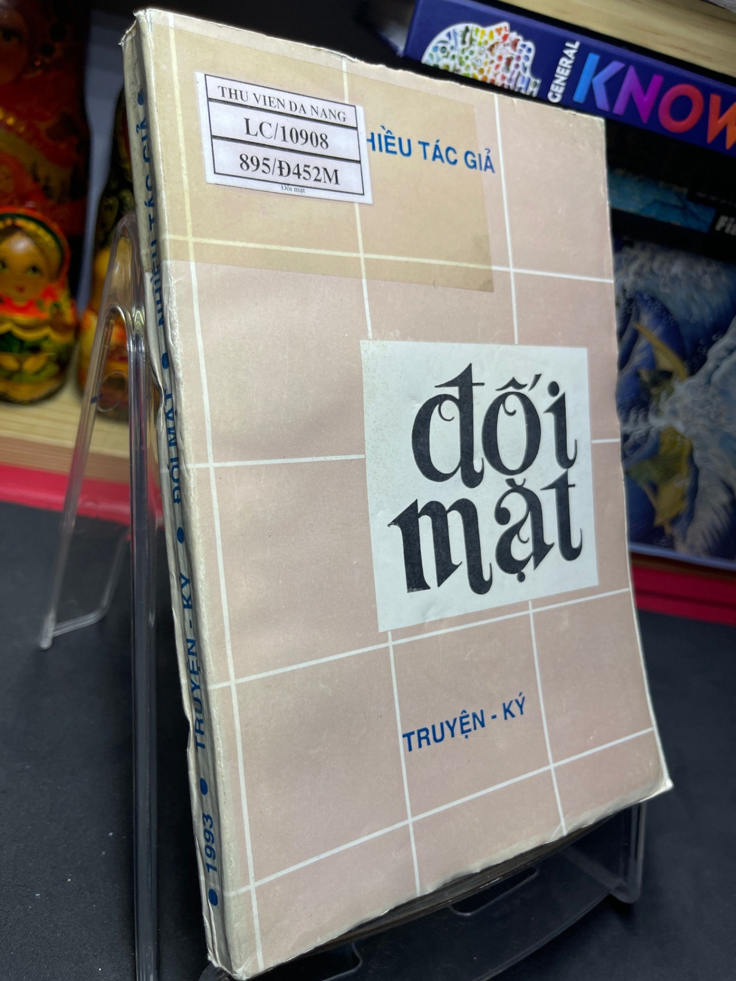 Đối mặt