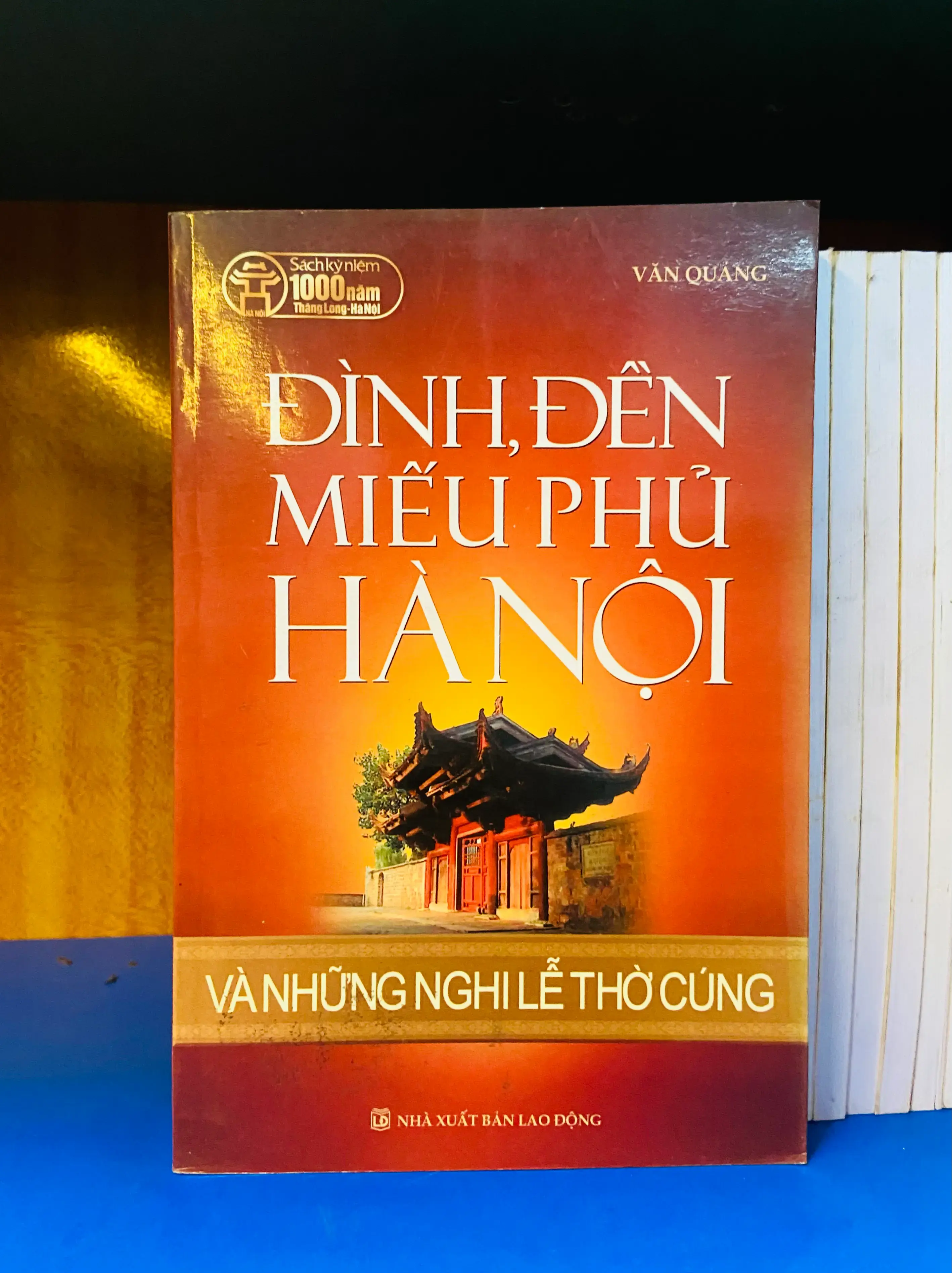 Đình, đền Miếu phủ Hà Nội - Văn Quảng
