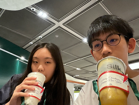 EU - Kaden and Yoyo (1).JPG