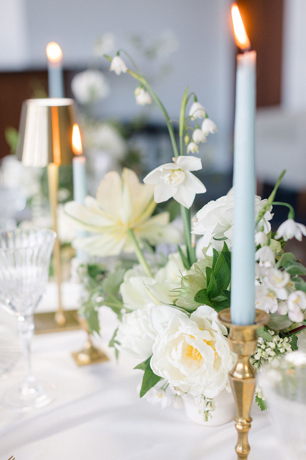 Junophoto-enfants-sauvages-workshop-ripplecove-wedding-tablescape-016