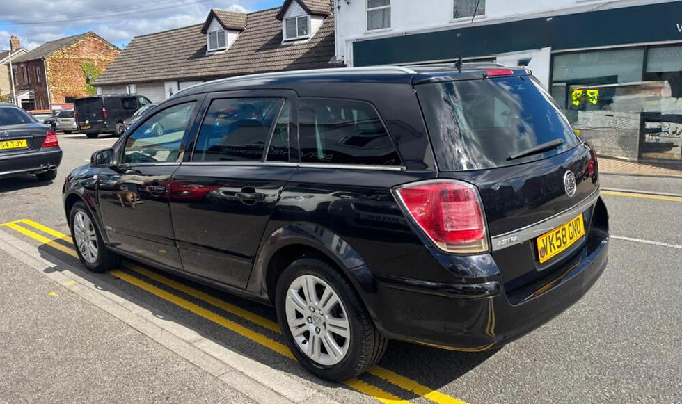 Thumbnail: Vauxhall Astra 1.8i 16v Design 5dr