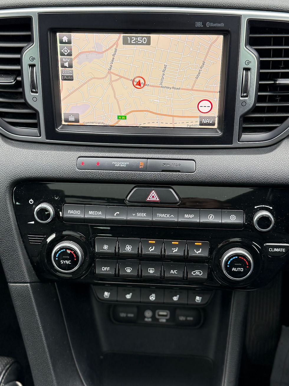 Thumbnail: Kia Sportage 1.7 CRDi 4 Euro 6 (s/s) 5dr