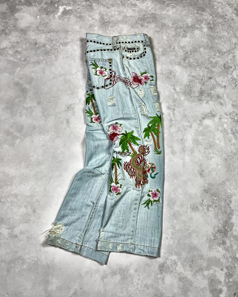 Thumbnail: DOLCE & GABBANA SS05 HONOLULU STUDDED JEANS