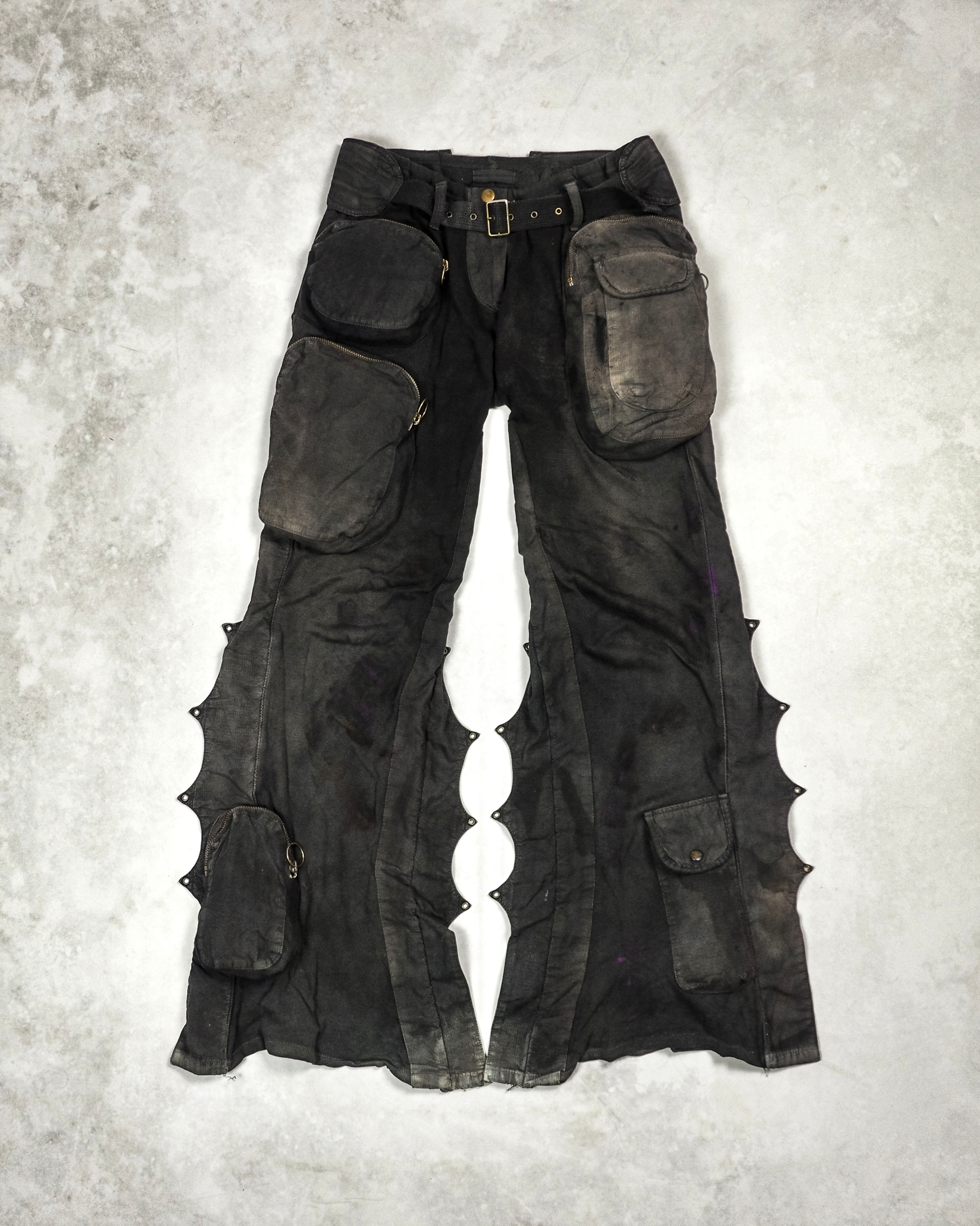 SHARE SPIRIT BATWING RAVER PANTS