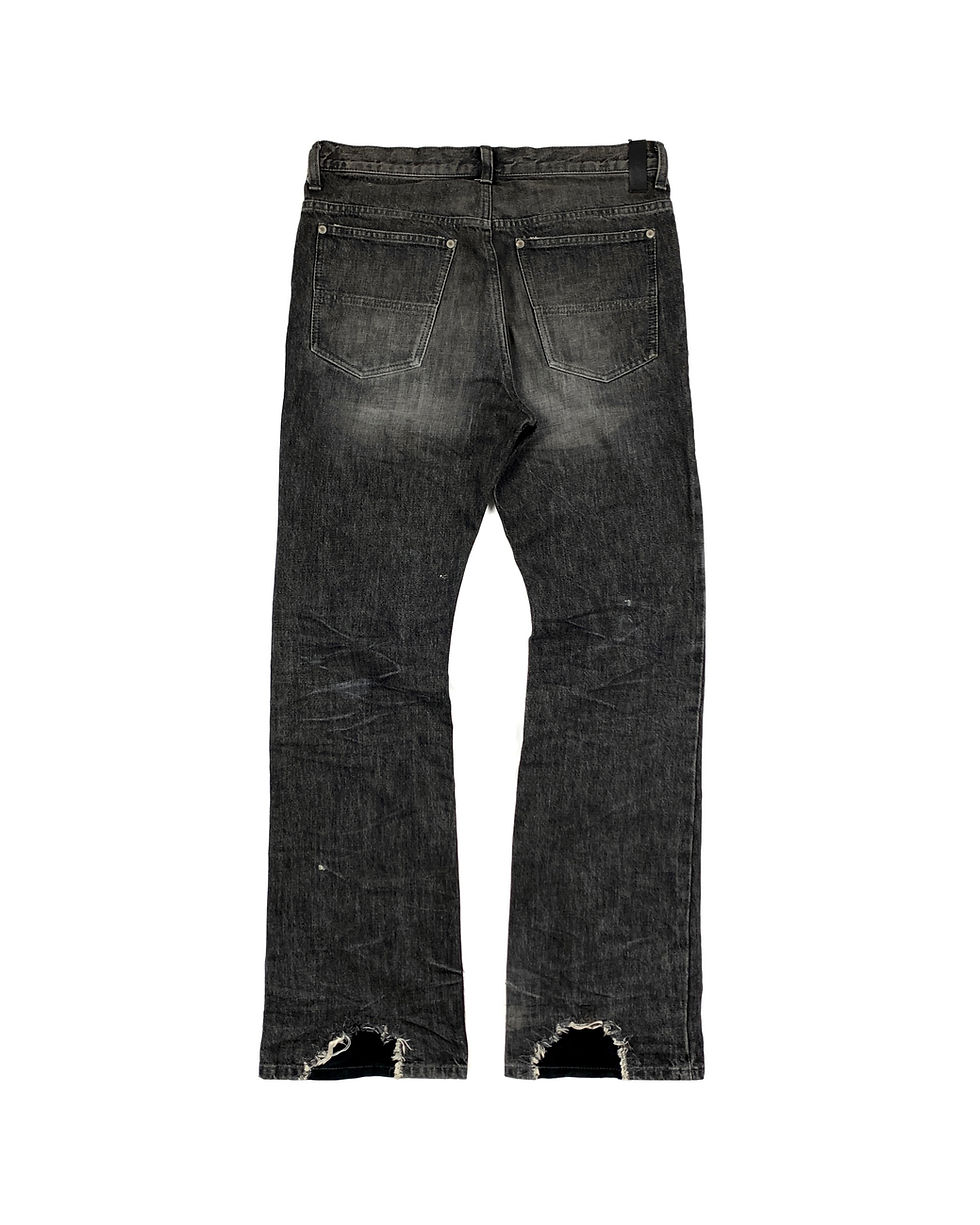 Thumbnail: Isamu Katayama Backlash AW03 distressed jeans
