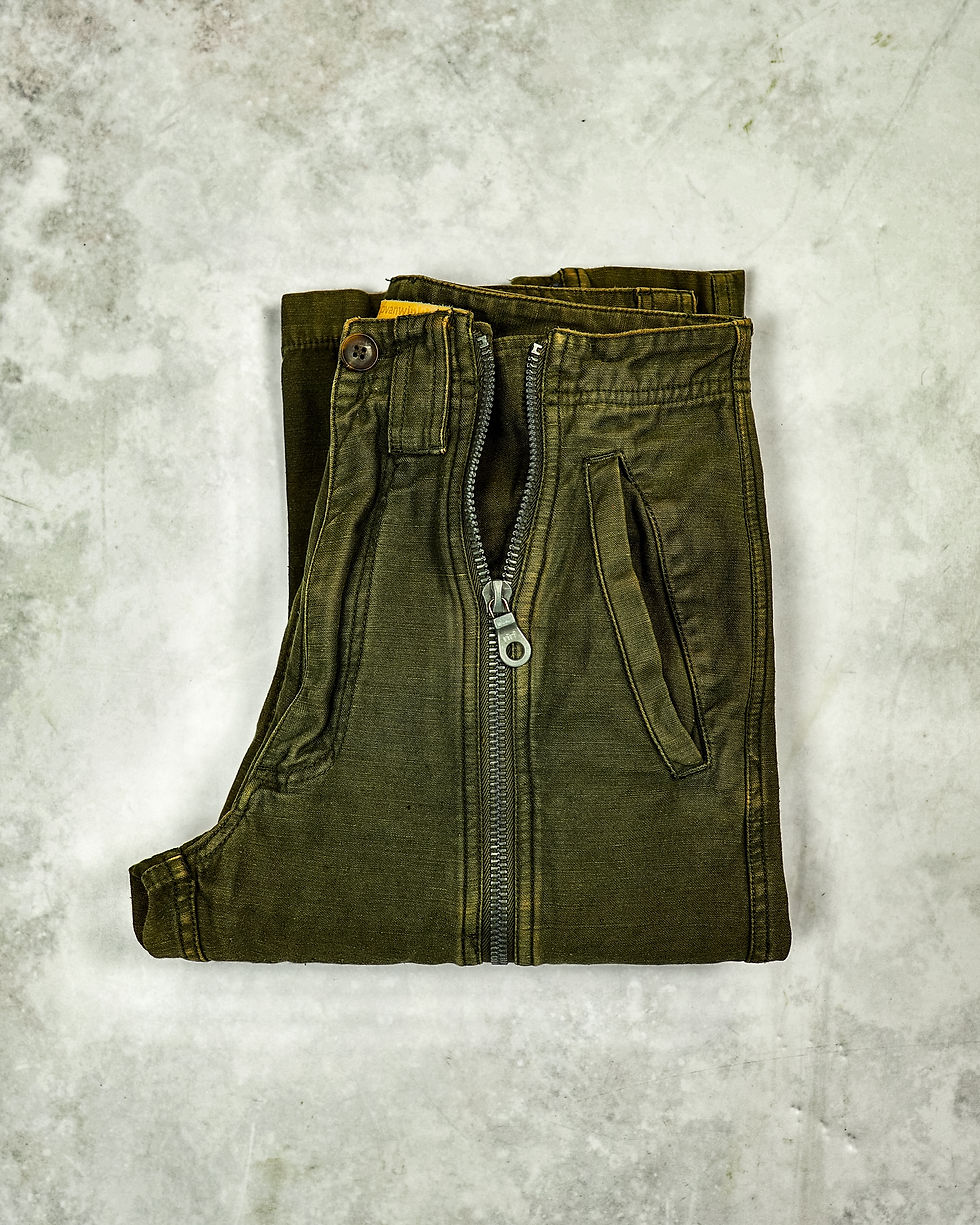 RIPVANWINKLE FULL-ZIP EXPANDABLE PANTS | Barhaine Archive