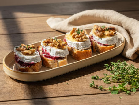Geitenkaas hapje met tapenade van rode biet & framboos