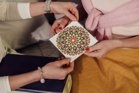KAS IR "GAISMAS MANDALAS"? | Pašterapija emocionālam balansam