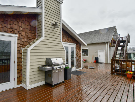 Listing- 1070 Fir Street, Campbell River