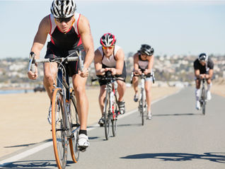 Qpapa實用單字:拼命三郎的片語如何說