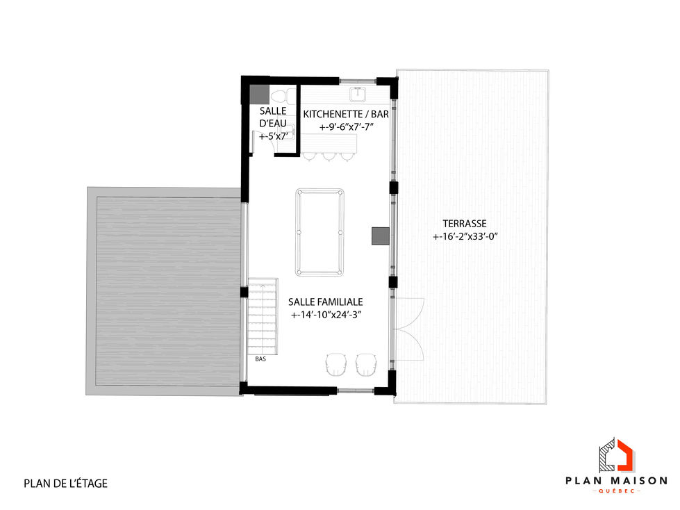 Plan d'étage avec salle familiale bar et terrasse panoramique sur terrain en pente