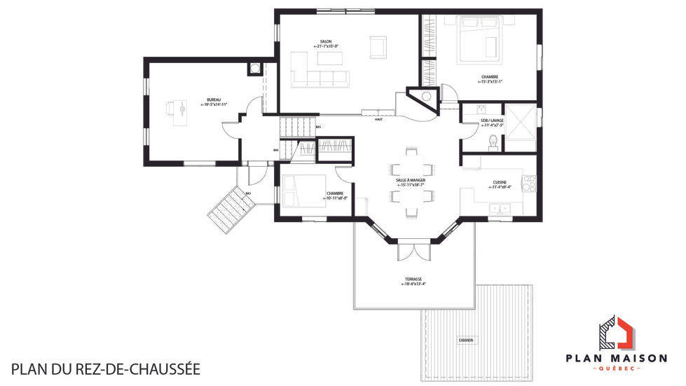 Plan du rez-de-chaussée d'une maison intergénérationnelle contemporaine avec bureau et terrasse.